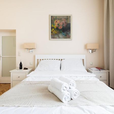P&O Serviced Apartments Plac Konstytucji Varsavia Esterno foto